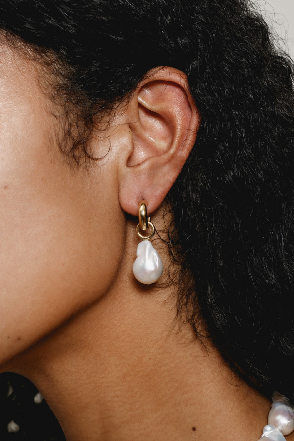 Gold Suki Earrings