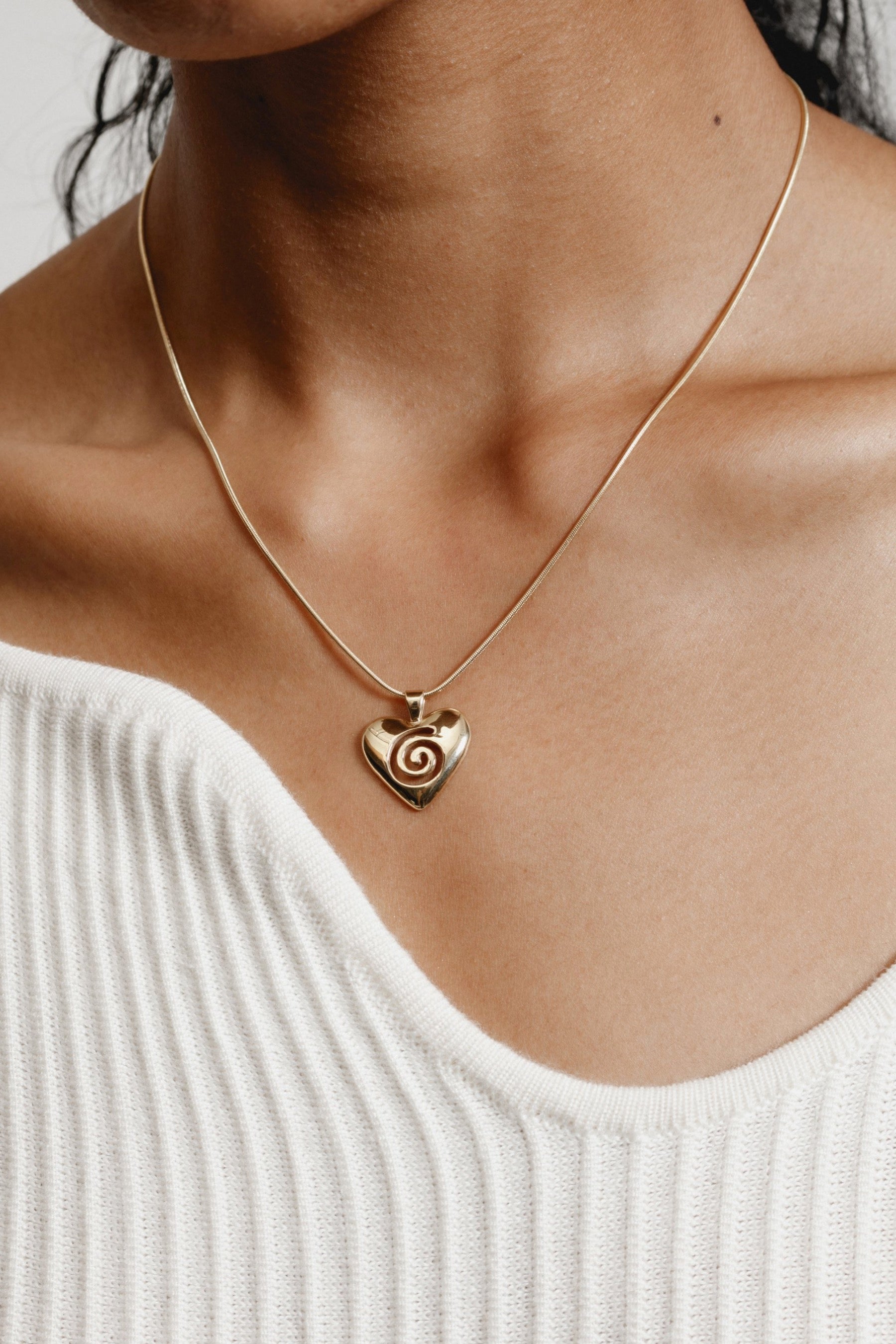 Gold Alma Necklace