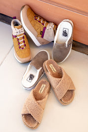 Sesame Medallion Ember Commute WP Shoe