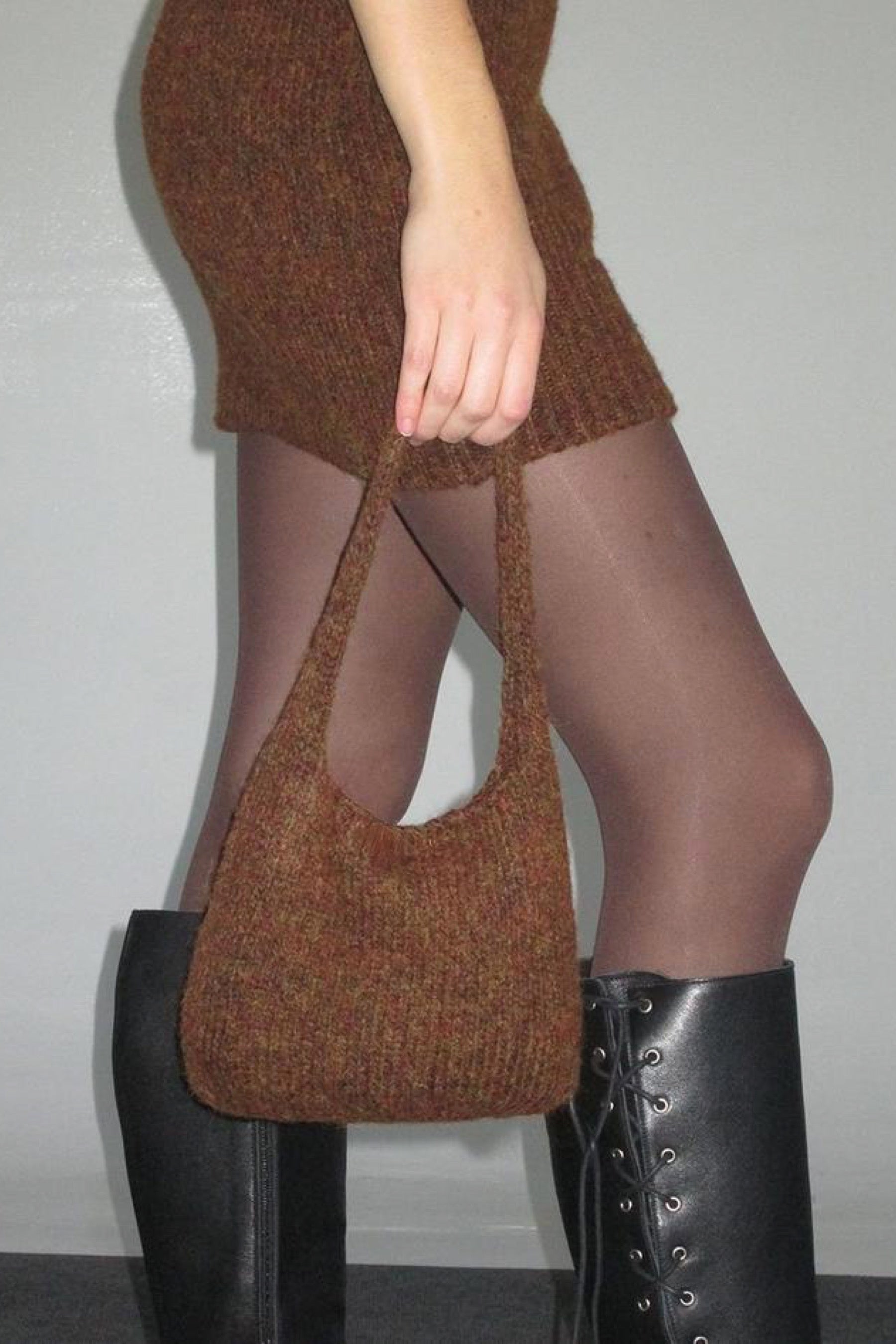 bolsini-ii-small-knitted-handbag-green-01_720x_80660376-9270-4183-bb87-40f4fa76e925.jpg