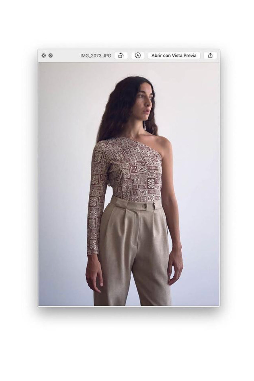 Shiny Brown Tupa Top